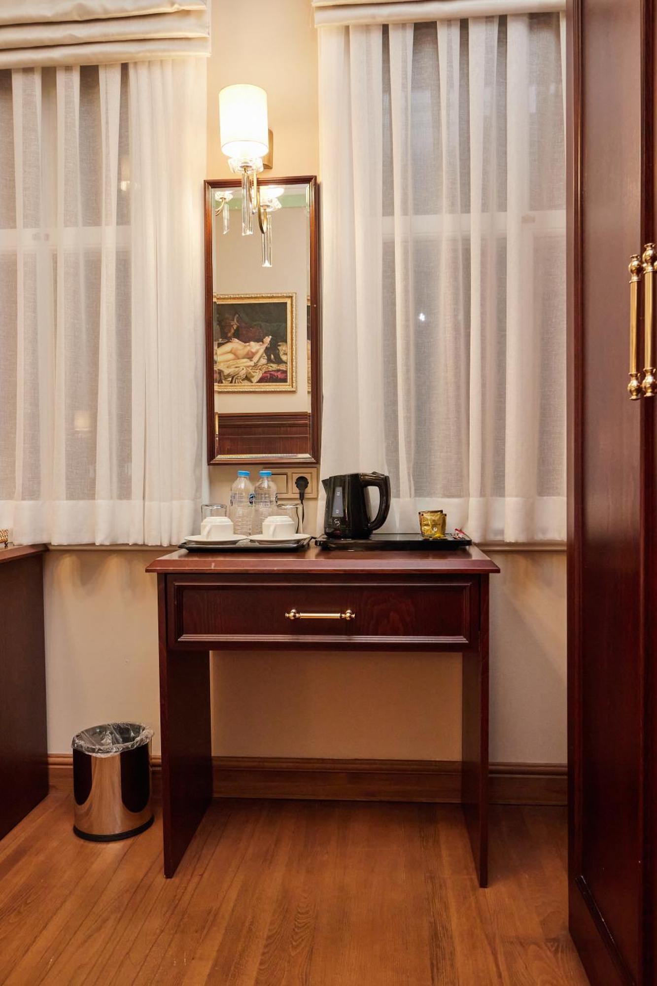 White Palace Old City Boutique Hotel اسطنبول الغرفة الصورة